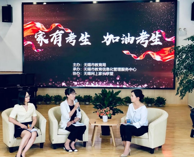 1594039581942041216.jpg 07.jpg