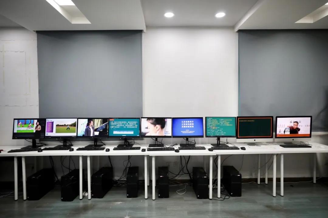 直播中心